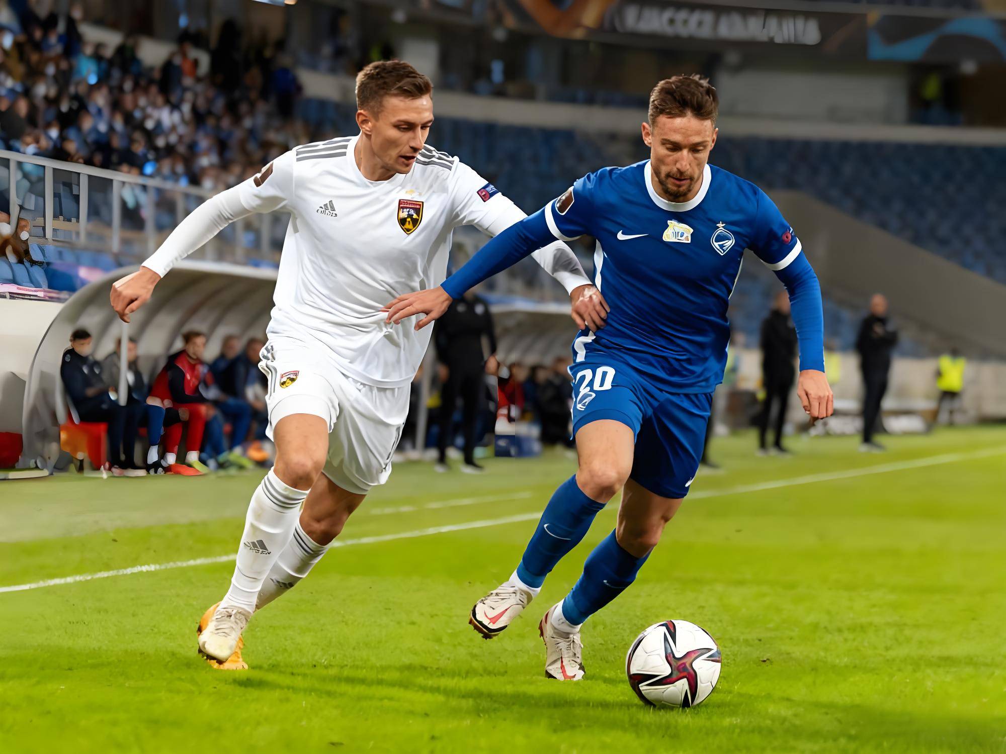 爱游戏下载-今晨欧篮联焦点战，多伦多猛龙造点机会，压力陡增，更衣室氛围转暖